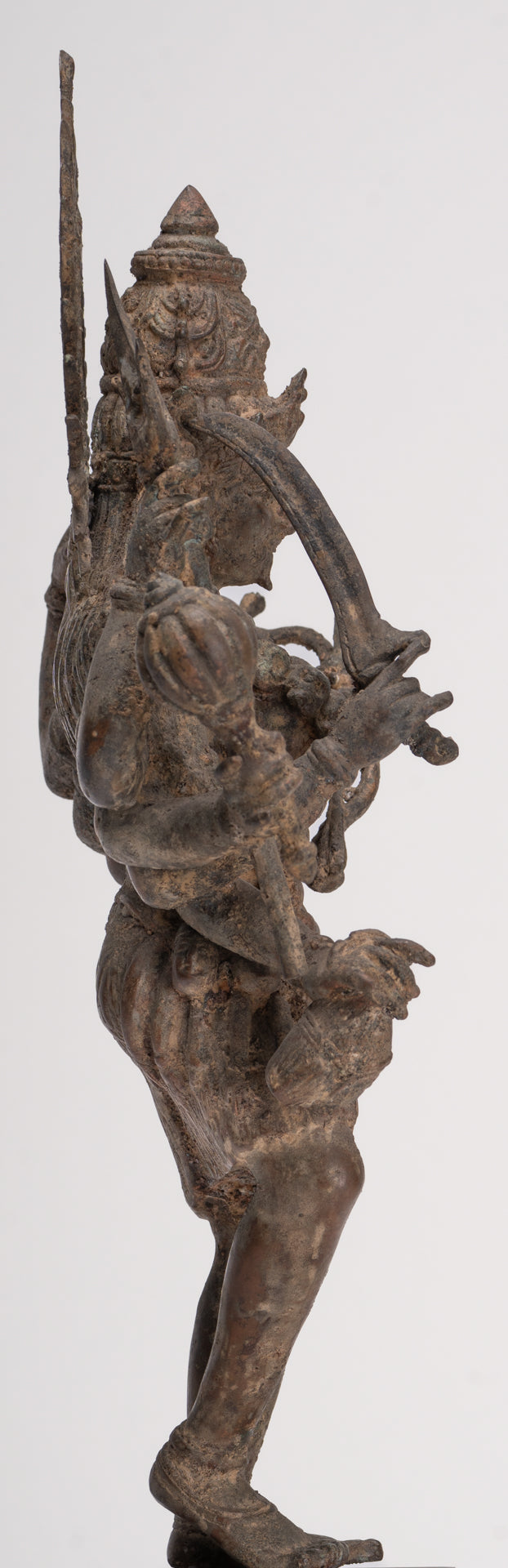 Statua di Kali - Statua di Kali o Mahakali in bronzo antico Majapahit in stile Java - 43 cm/17"