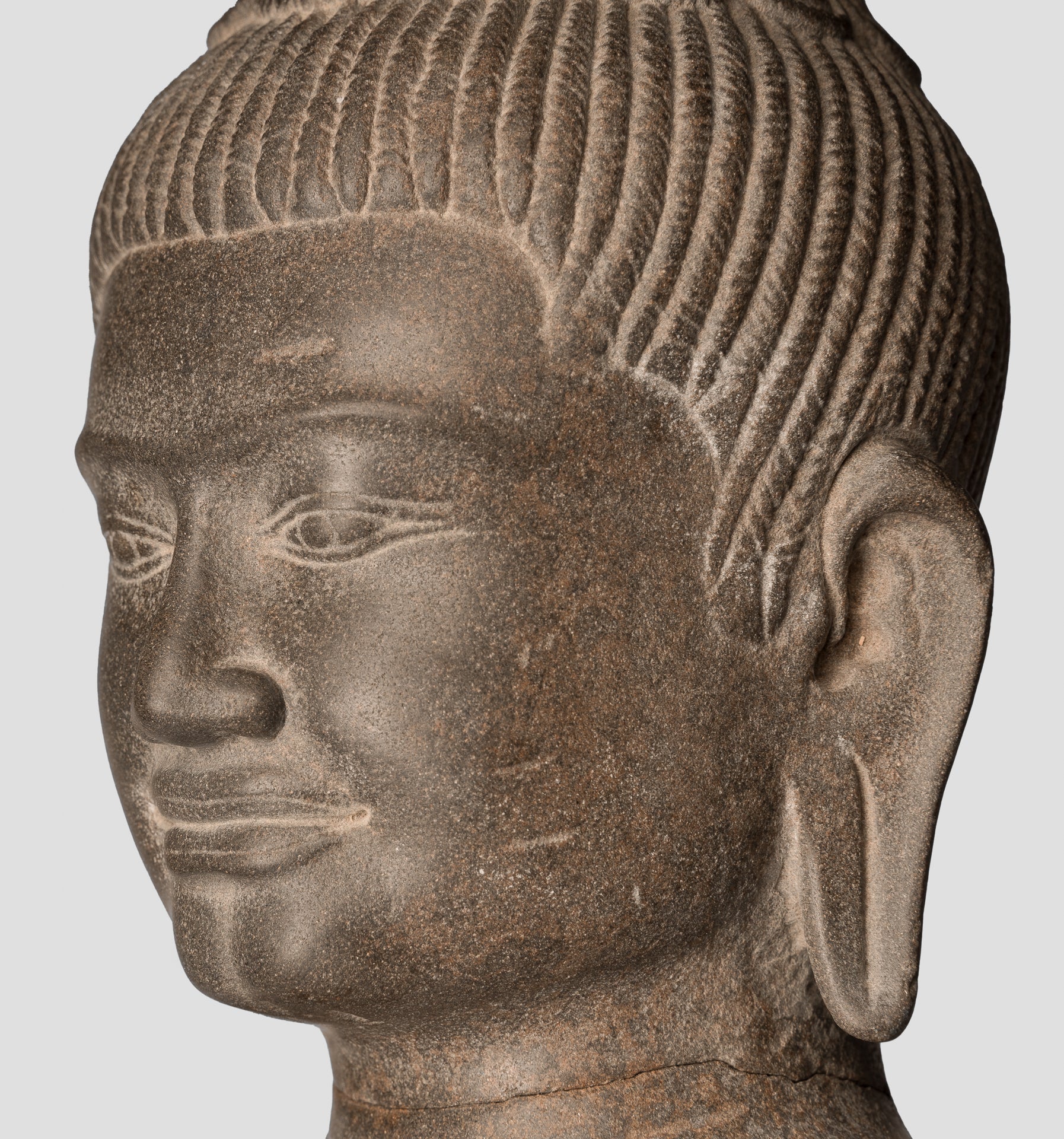 Statua della divinità - Antique Khmer Style Bantey Srei Stone Prajnaparamita Statua / Dea - 107cm / 43 "