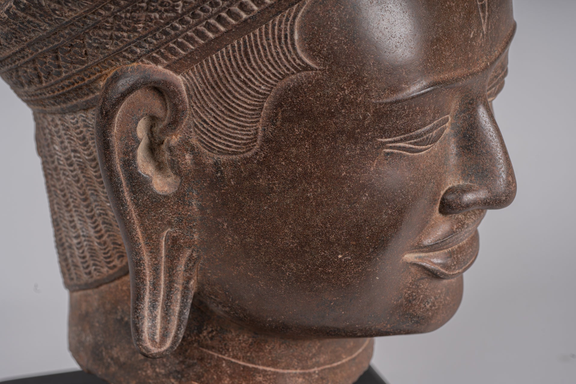 Statua Shiva - Antique Koh Ker Style Khmer Stone Shiva Head Statue - The Destroyer - 54cm/22 "