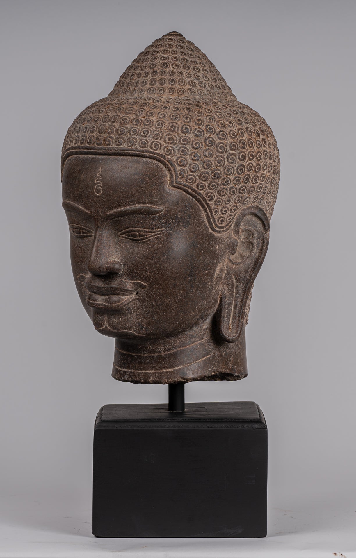 Estatua de Shiva - Estatua de cabeza de piedra marrón de estilo juvial de estilo juvial - El destructor - 52 cm/21 "