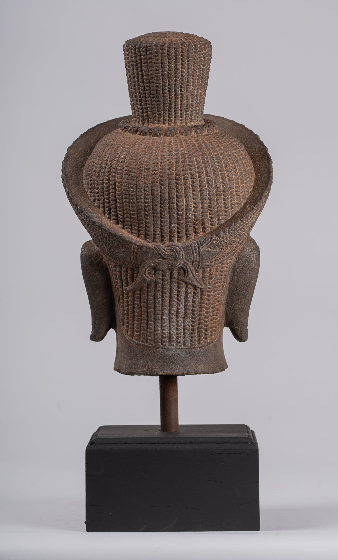 Vishnu Statue - Antique Koh Ker Style Stone Mounted Khmer Vishnu Head - 44cm / 18"