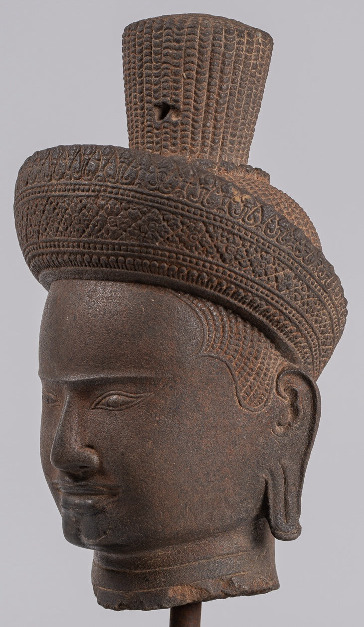 Vishnu Statue - Antique Koh Ker Style Stone Mounted Khmer Vishnu Head - 44cm / 18"