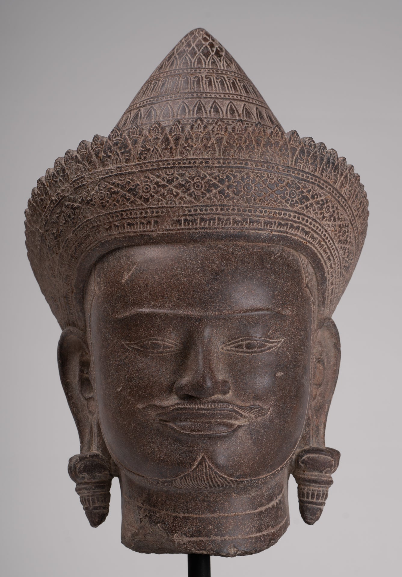 Vishnu Statue - Antique Banteay Srei Style Stone Mounted Khmer Vishnu Head - 51cm / 20"
