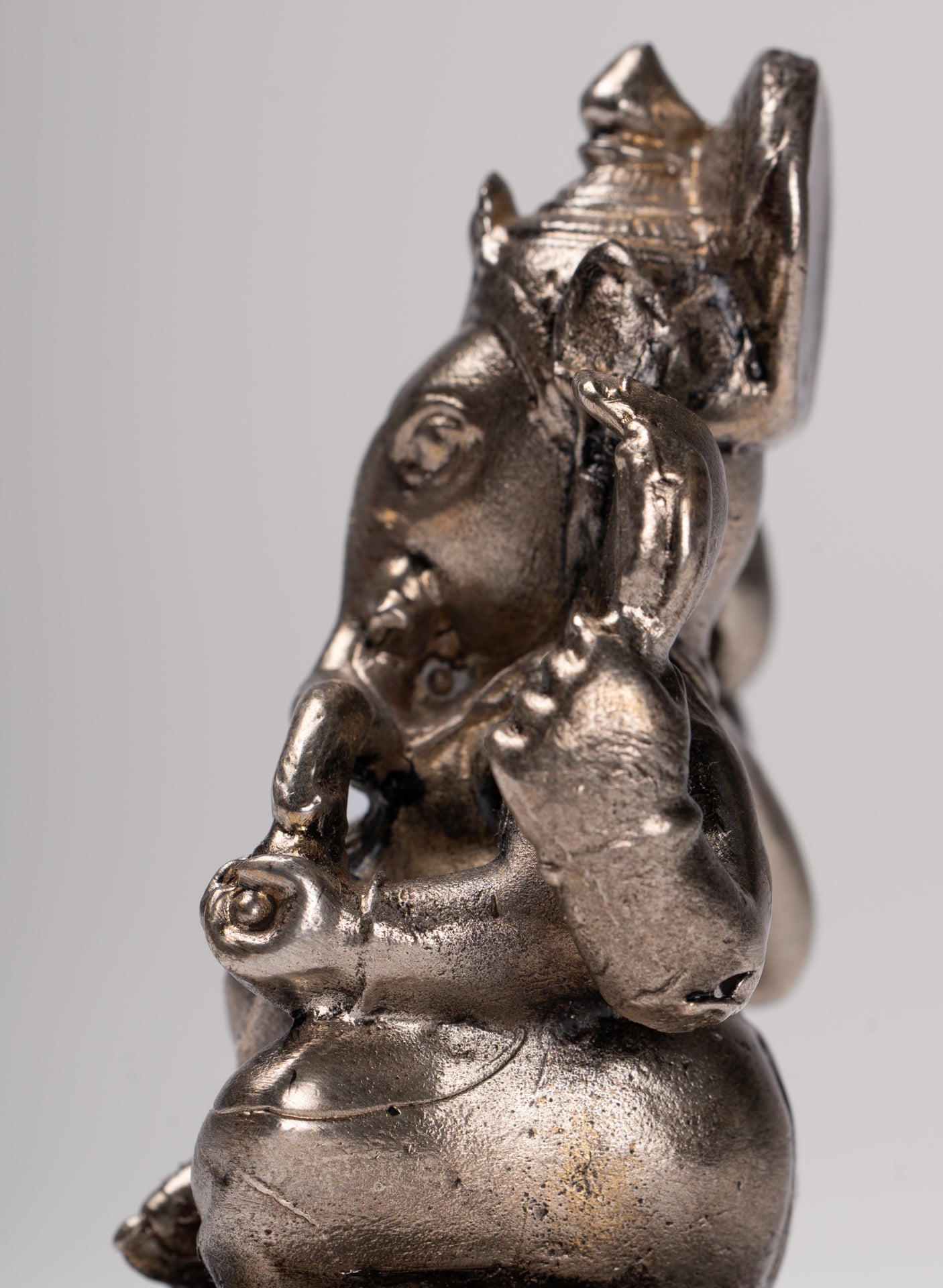 Ganesha Statue - Antique Thai Style Bronze Seated Silver Ganesha Statue - 8.5cm/3"