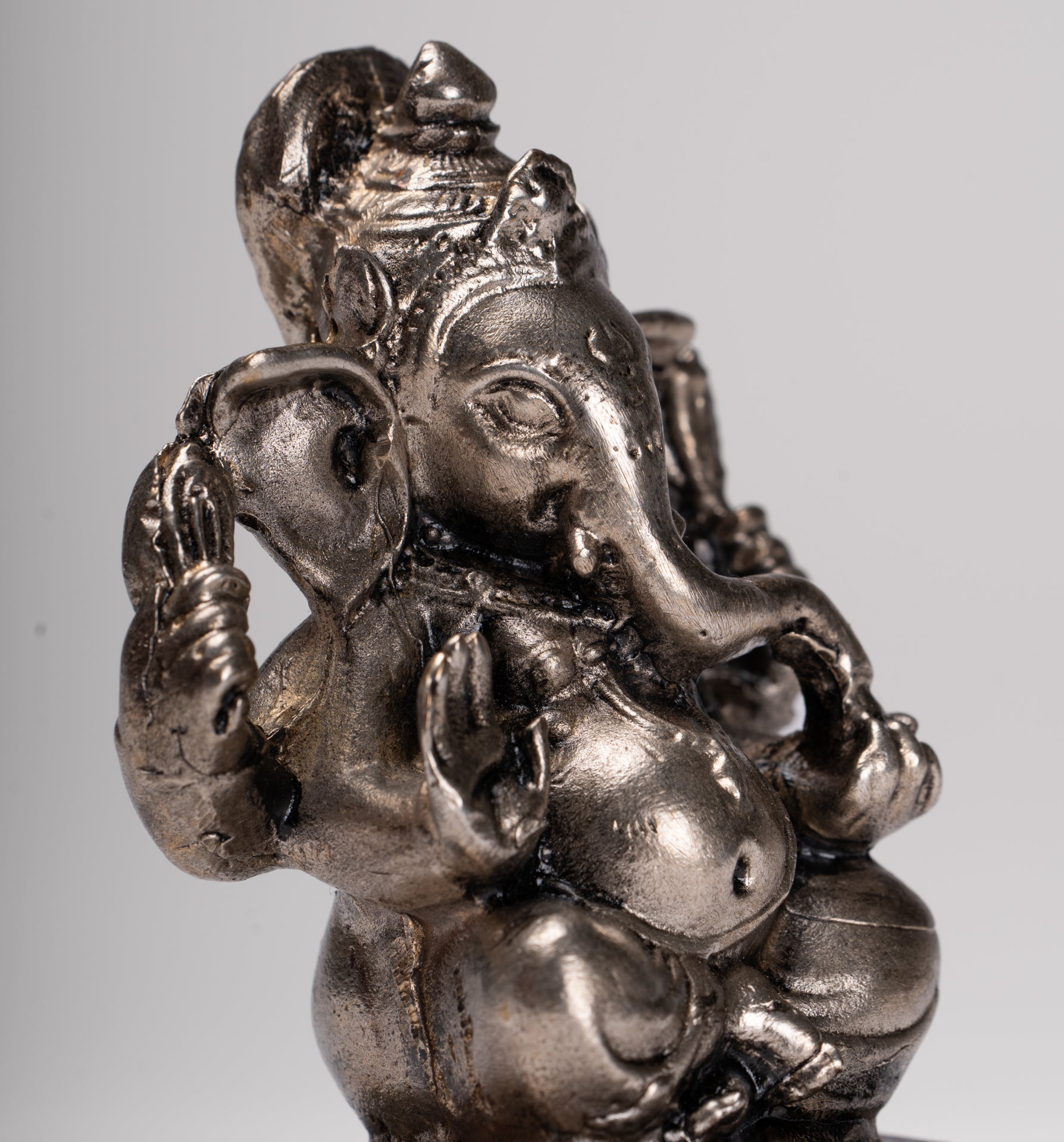 Ganesha Statue - Antique Thai Style Bronze Seated Silver Ganesha Statue - 8.5cm/3"