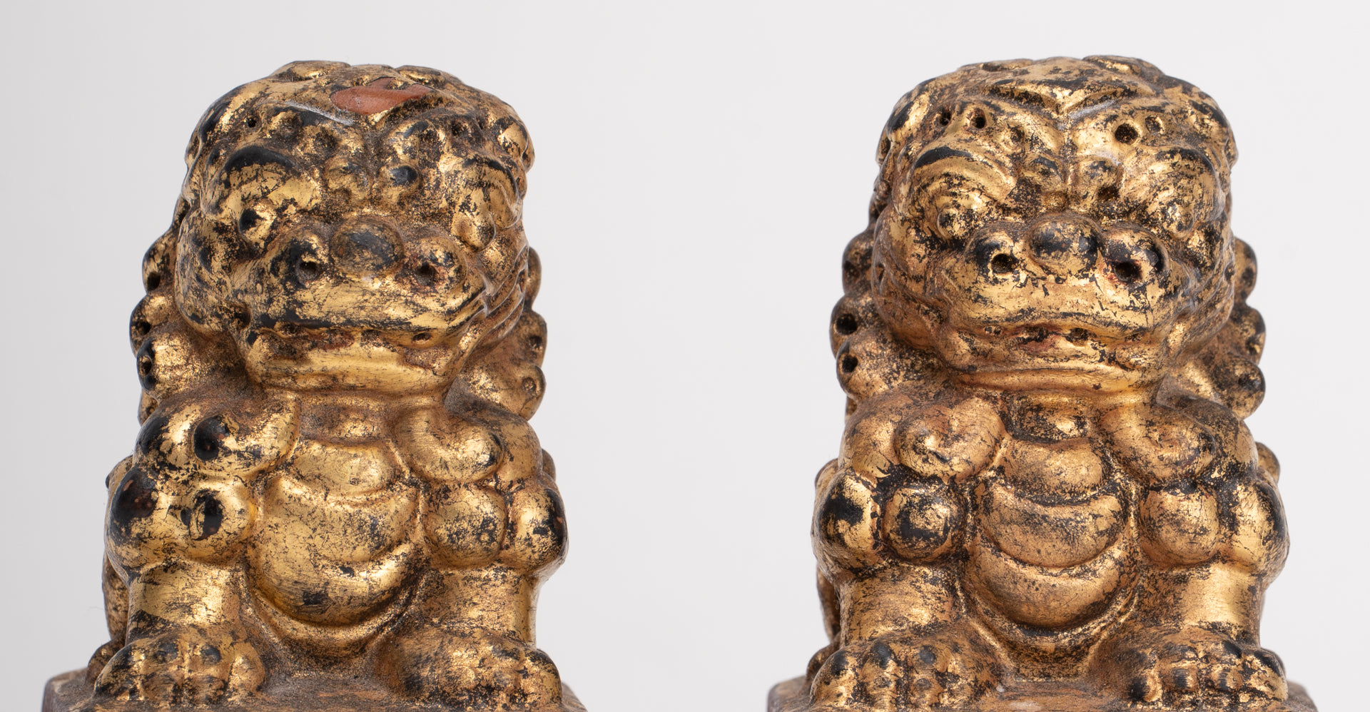 Antique Chinese Style Wood Temple Guardian Lions Shishi Lions Foo Dogs Imperial Lions (Pair) - 9.5cm/4"