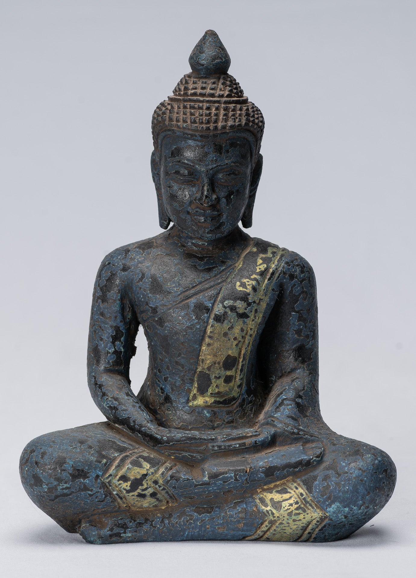 Buddha Sculpture - Antique Khmer in stile Khmer Seduto Buddha Statue Dhyana Meditation Mudra - 21 cm/8 "