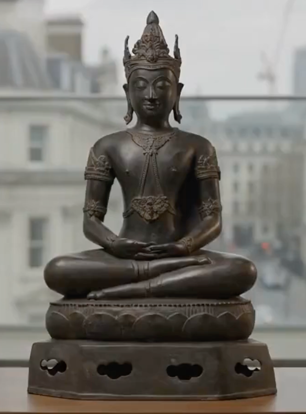 Buddha Statue - Antike Chiang Saen Style Royal Meditation Buddha Statue - 86cm/34 "