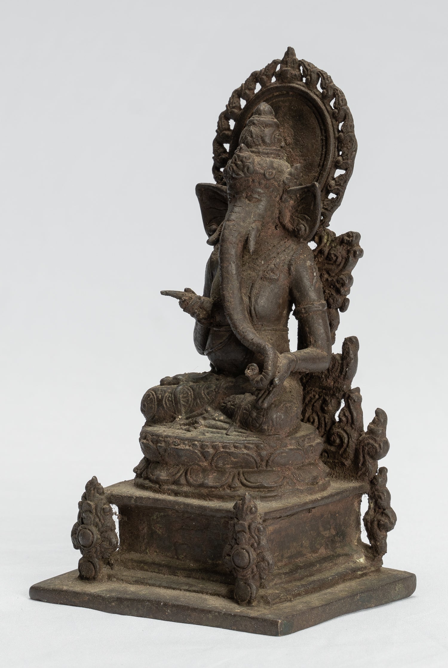 Estatua de Ganesha - Estatua de Ganesha indonesia de bronce de estilo javanés antiguo - 18 cm/7 "