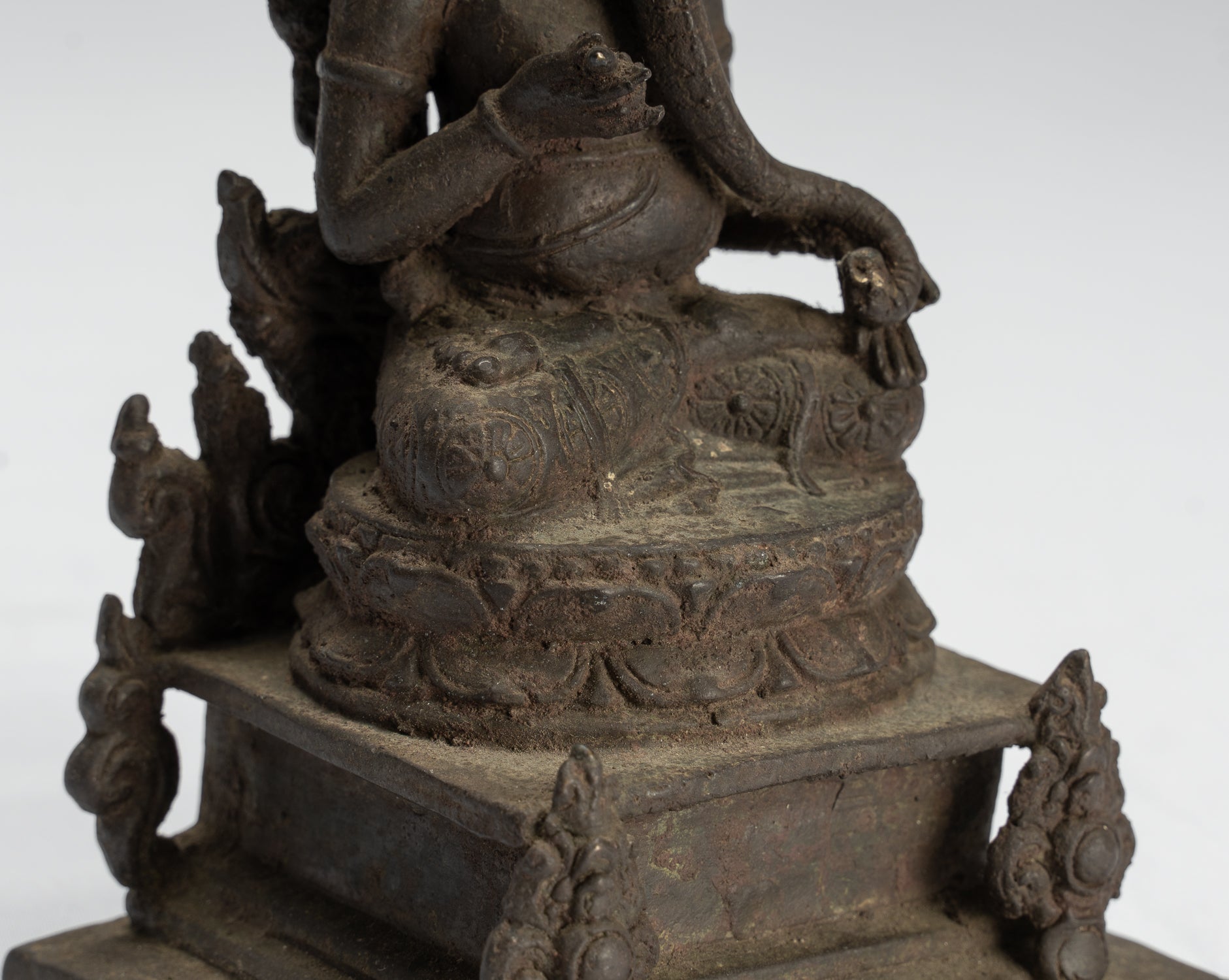 Estatua de Ganesha - Estatua de Ganesha indonesia de bronce de estilo javanés antiguo - 18 cm/7 "