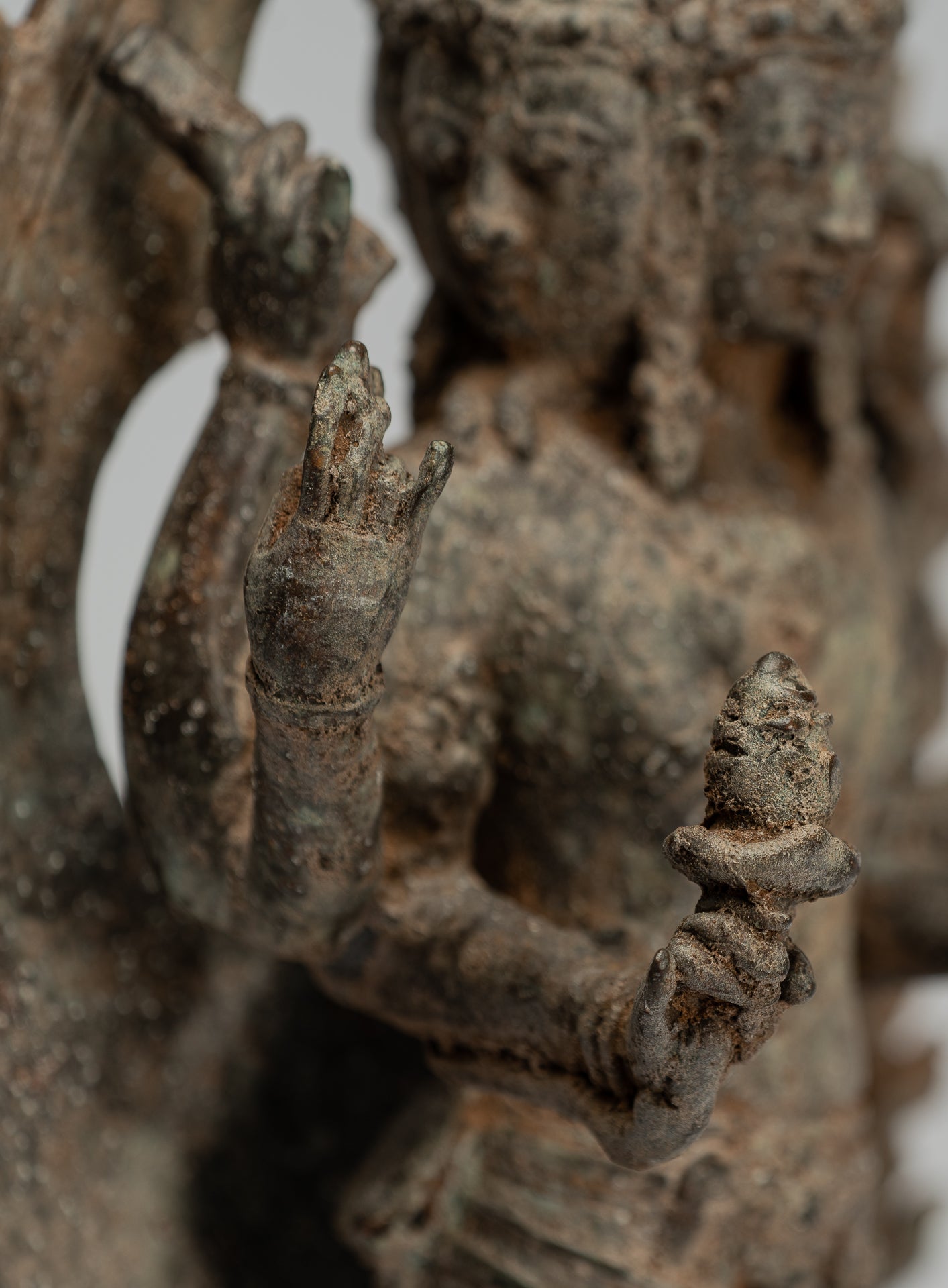 Brahma Statue. Antike indonesische Stil Majapahit Stehende Bronze Brahma Statue mit 32cm/13"