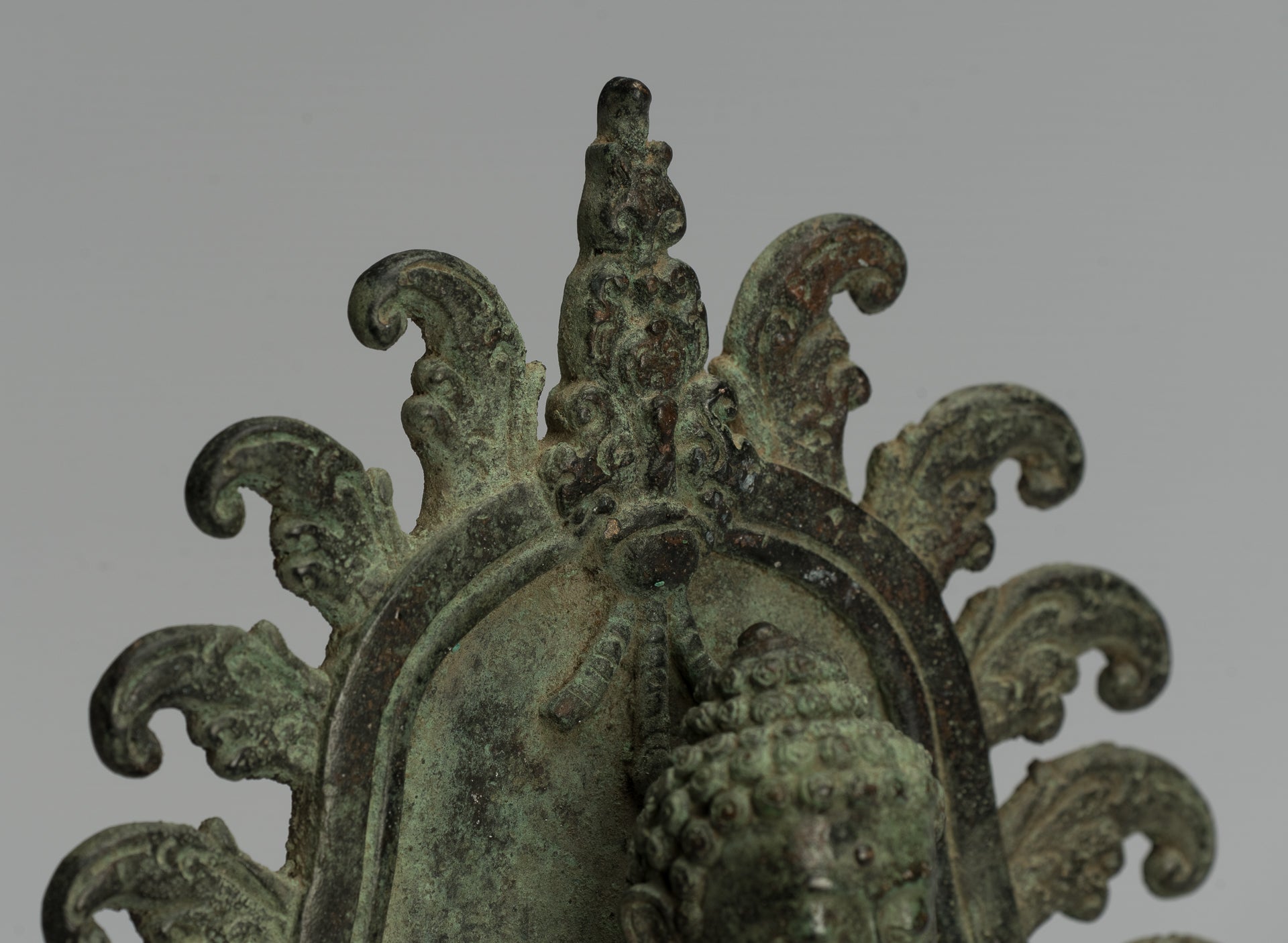 Statua del Buddha - Antique in stile indonesiano seduto in bronzo giavanese insegnamento Buddha - 25 cm/10 "