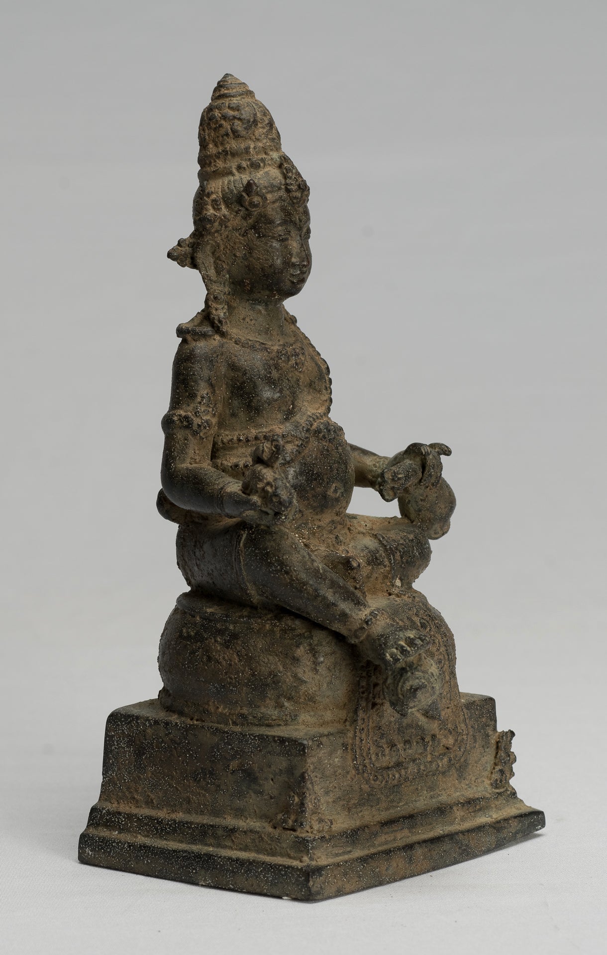 Statua di Jambhala - Antique Java Majapahit Style Seduto statua di Jambhala God of Wealth - 20cm/8 "