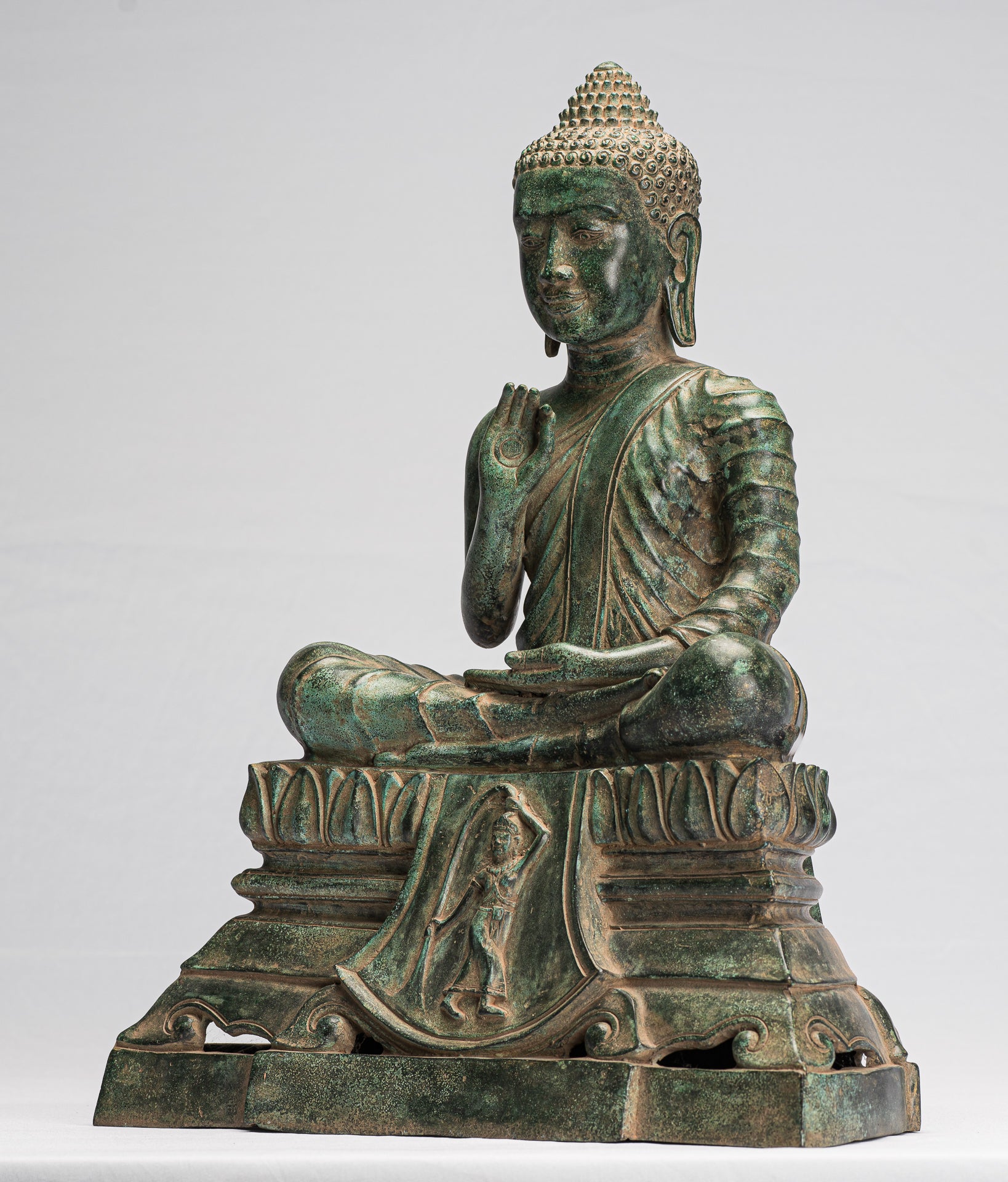Buddha-Statue – antike Bronze-Buddha-Statue im Khmer-Stil, Dharmachakra-Lehr-Mudra – 51 cm/50,8 cm