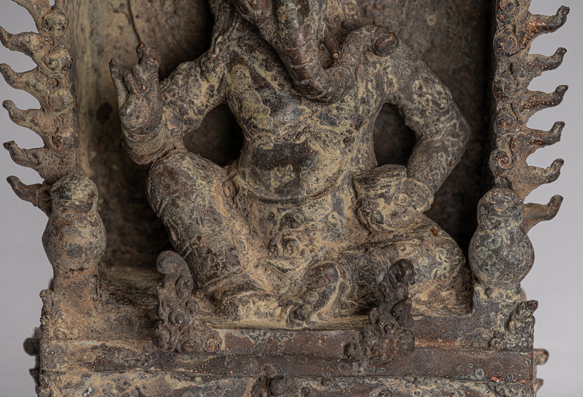 Estatua de Ganesha - Estatua de bronce de estilo javanés antiguo Majapahit Ganesha - 27 cm/11 "