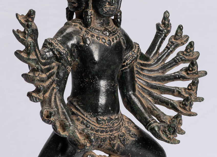 Antike Khmer Style stehend Bronze Bayon Hevajra Statue-43cm/17 " Tall