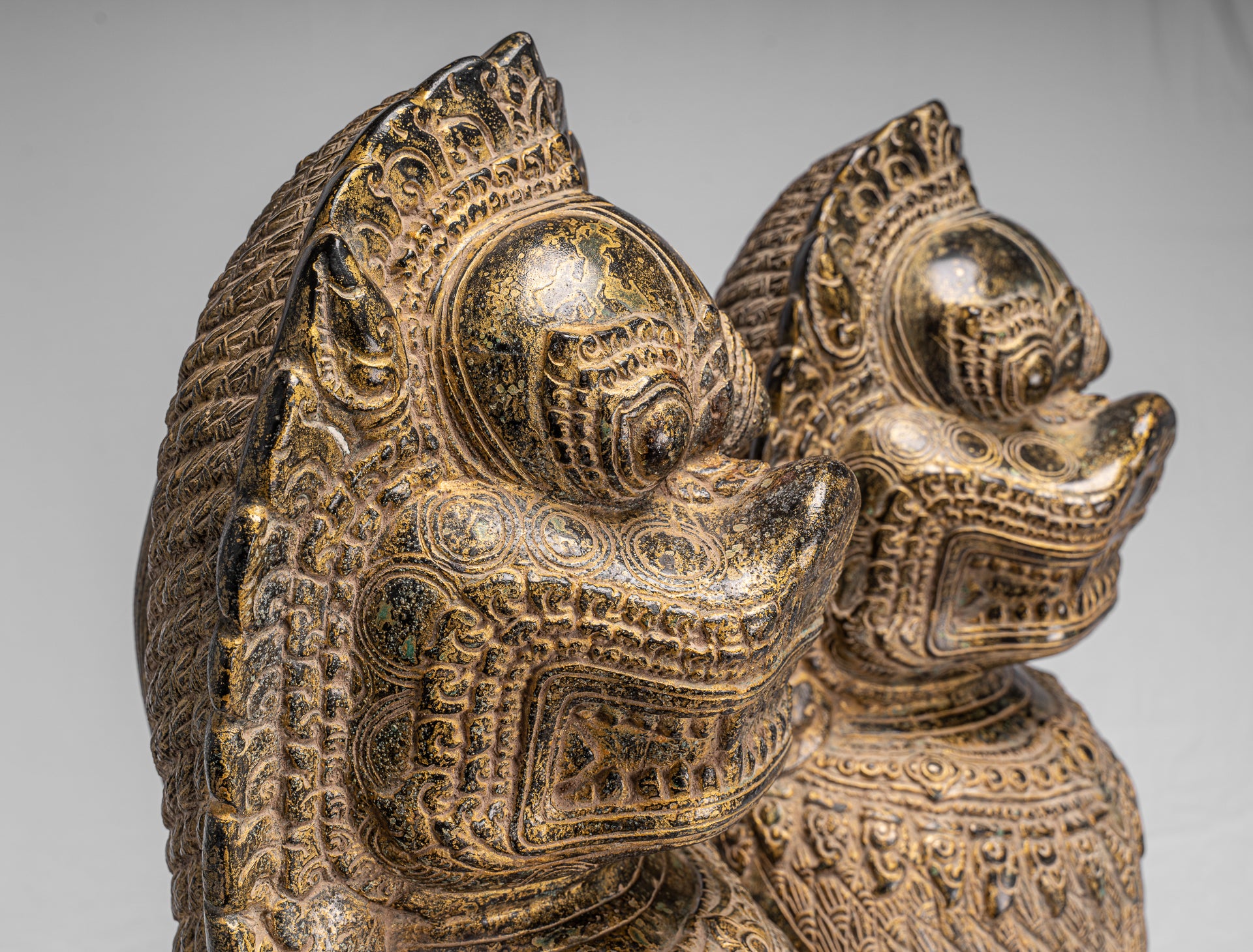 Antique Temple Bronze Temple Guardians o Lions (coppia) - 72cm/29 "