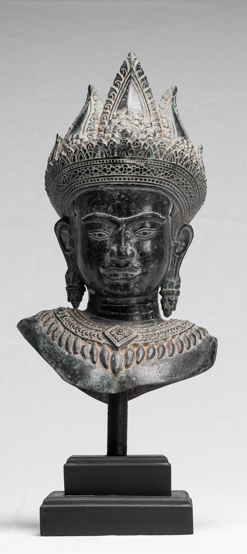 Statue Apsara - Bronzo antico Khmer Bronzo Angkor Wat Apsara BURSE O ENGAN STATUE - 50 cm/20 "