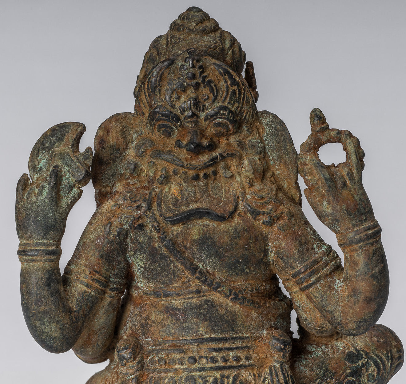 Statue de Ganesha – Statue de Ganesha indonésienne assise en bronze de style javanais antique – 20 cm