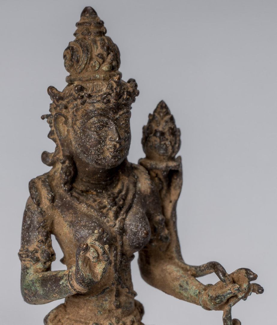 Statue de Tara – Antique style Java Majapahit indonésien assis en bronze Devi Tara – 8 cm