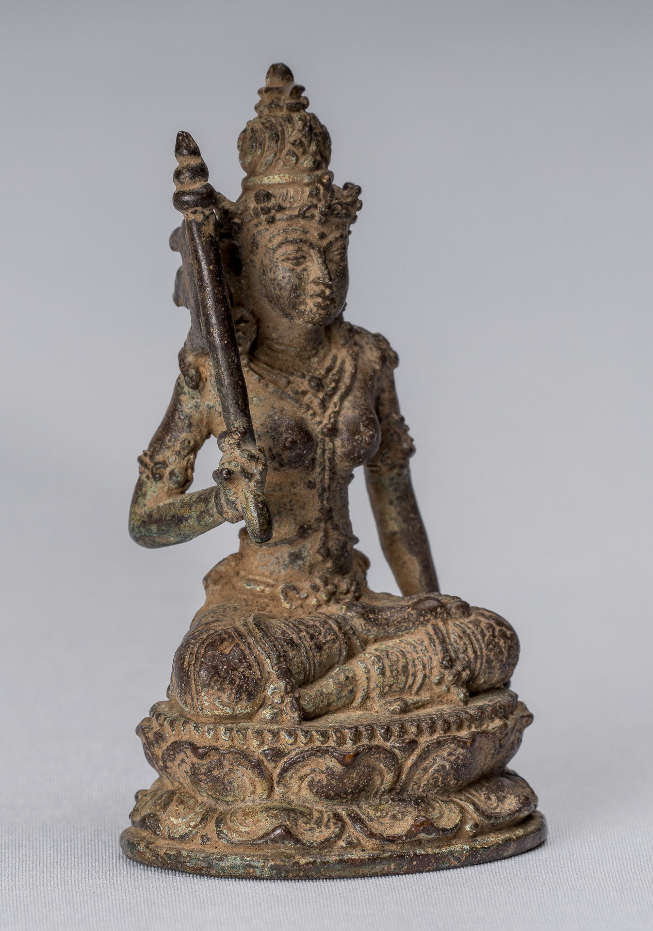 Statue de Tara - Antique style Java indonésien Bronze Devi Tara Statue JigtenI Sumlé Gyalma - 8 cm/3"