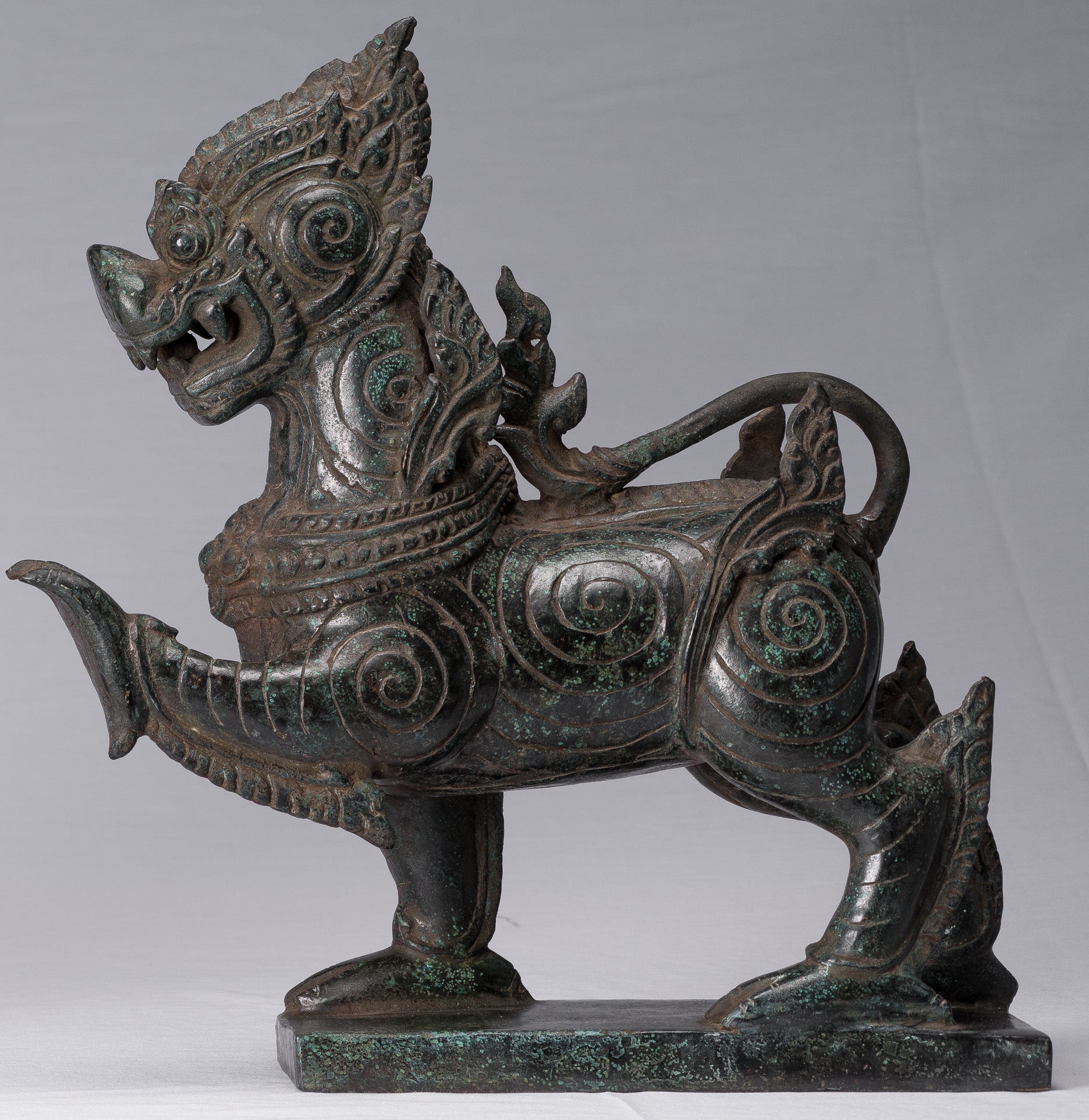 Antiguo de estilo birmano de bronce de pie de pie de la tutor guardia - 37 cm/15 "