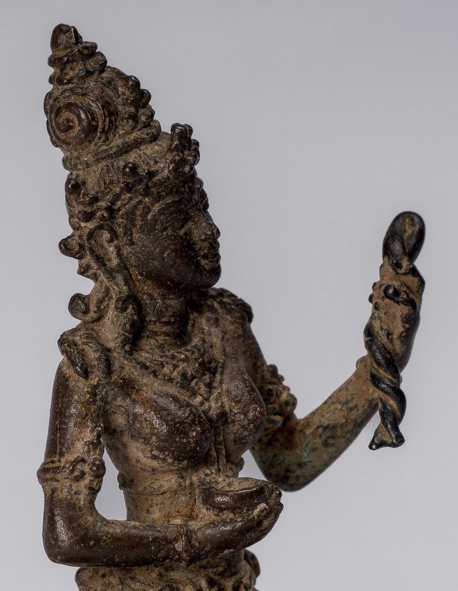 Statue de Tara – Statue de Devi Tara en bronze indonésien de style Java antique – 8 cm/3"