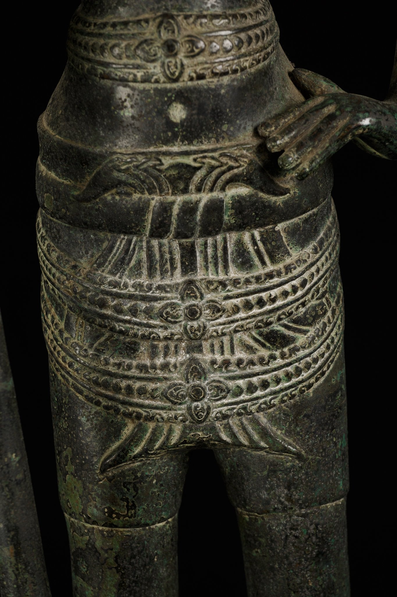 Antique Khmer Style Bronze Standing Angkor Wat Style Shiva con Spear -93cm/37 "