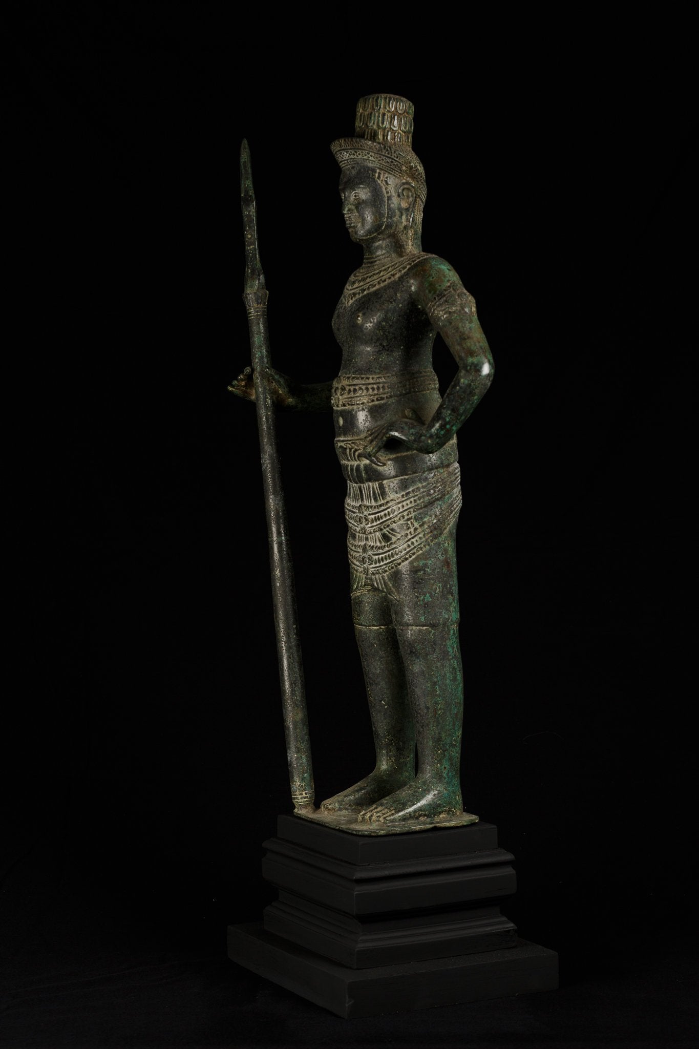 Antique Khmer Style Bronze Standing Angkor Wat Style Shiva con Spear -93cm/37 "