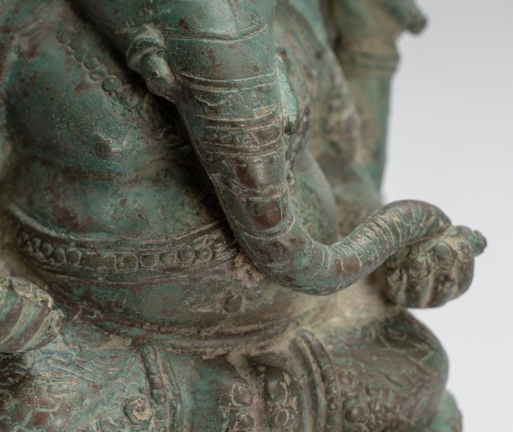 Statue de Ganesha - ancienne statue de Ganesha indonésienne en bronze de style javanais - 30 cm / 12 pouces