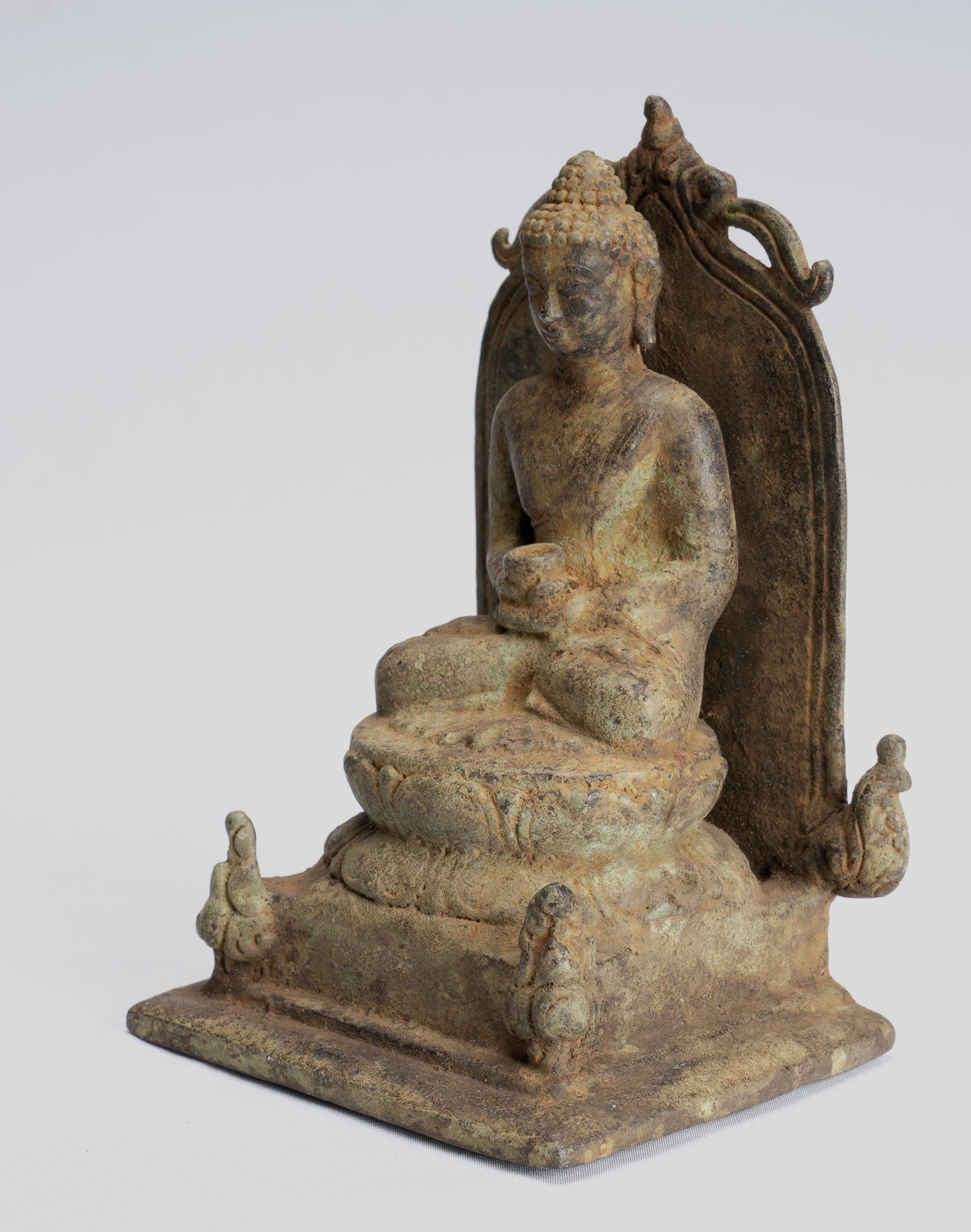 Statua Buddha - Antique in stile indonesiano Bronzo seduto amitabha statua di Buddha giavanese - 16 cm/6 "