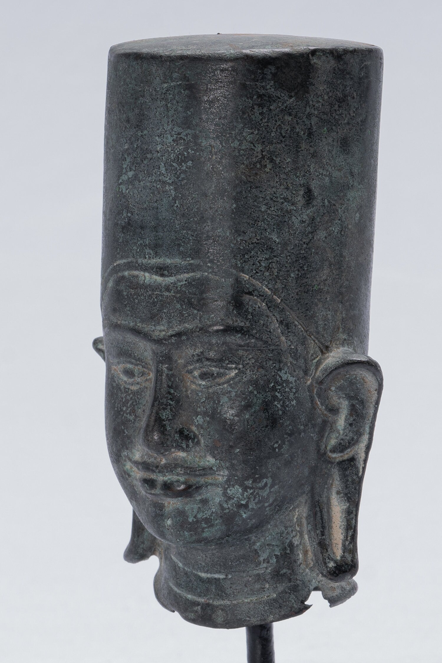 Vishnu Statue - Antique Phnom Da Style Mounted Bronze Khmer Vishnu Head - 19cm/8"