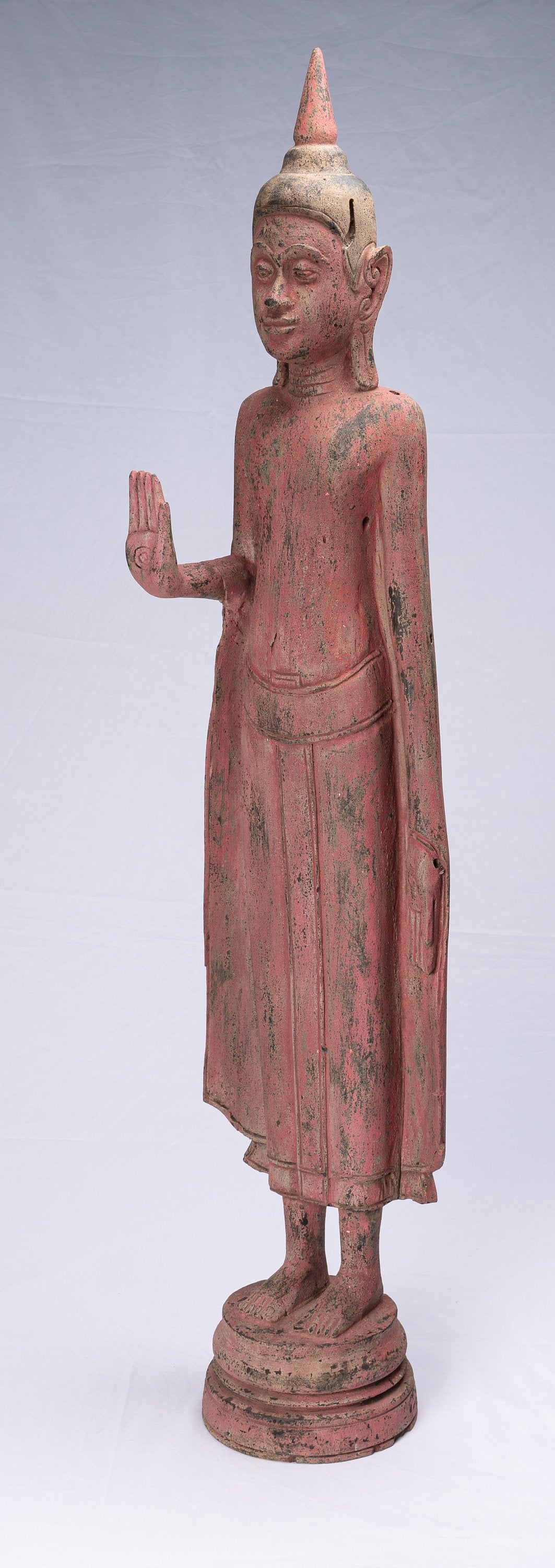 Statue de Bouddha – Protection debout en bois de style khmer antique – Statue de Bouddha du lundi – 107 cm/43"