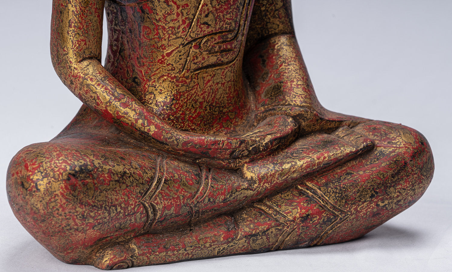 Sculpture de Bouddha – Statue de Bouddha assis en bois de style khmer antique Dhyana Méditation Mudra – 38 cm/15"