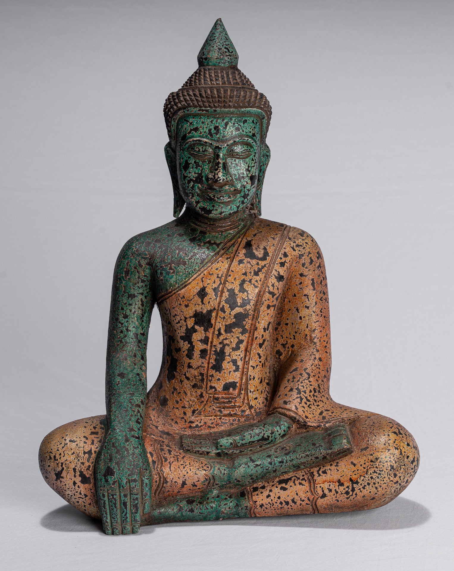 Bouddha Statue-Antique Khmer Style SE Asia Seated Wood Enlightenment Buddha Statue-39cm/16 "
