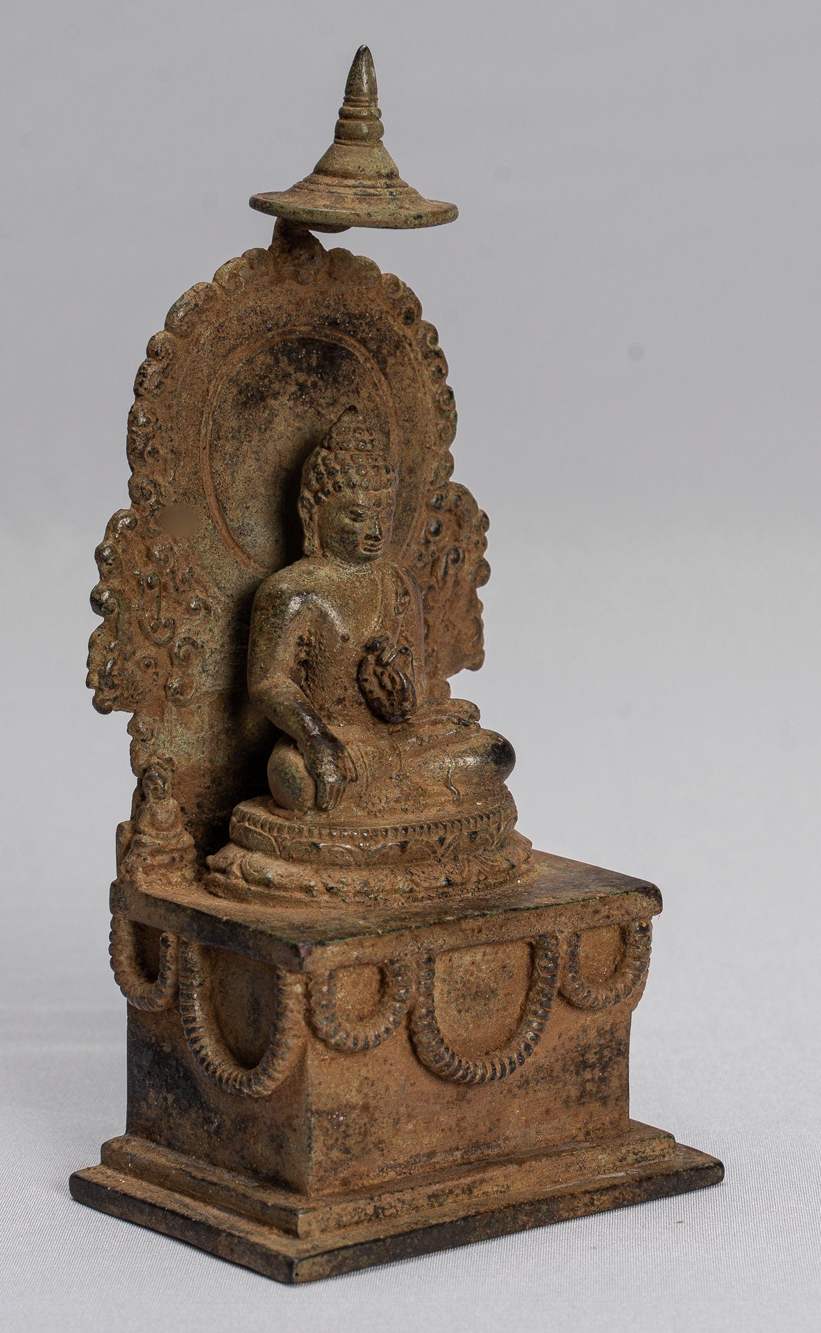 Statue di Buddha - Antique in stile indonesiano seduto l'Illuminismo giavanese Buddha - 16 cm/6 "